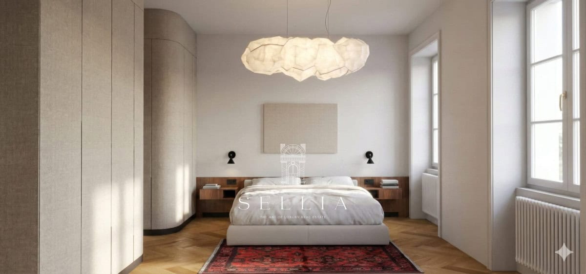 Apartament w kamienicy na ul. Hoża, idealny dla inwestorów i mieszkańców.