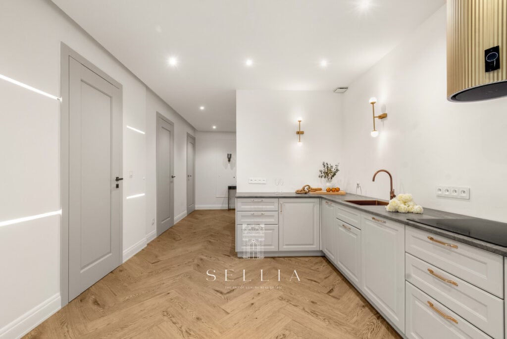 Penthouse z tarasem w Miasteczku Wilanów, luksusowe wnętrza i nowoczesny design. Idealne miejsce dla.