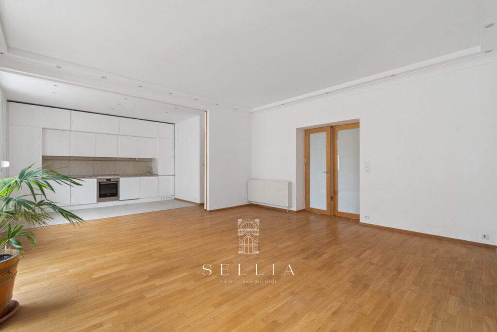 Przestronne mieszkanie na Powiślu z widokiem na BUW, jasne i nowoczesne wnętrza, idealne dla rodzin.