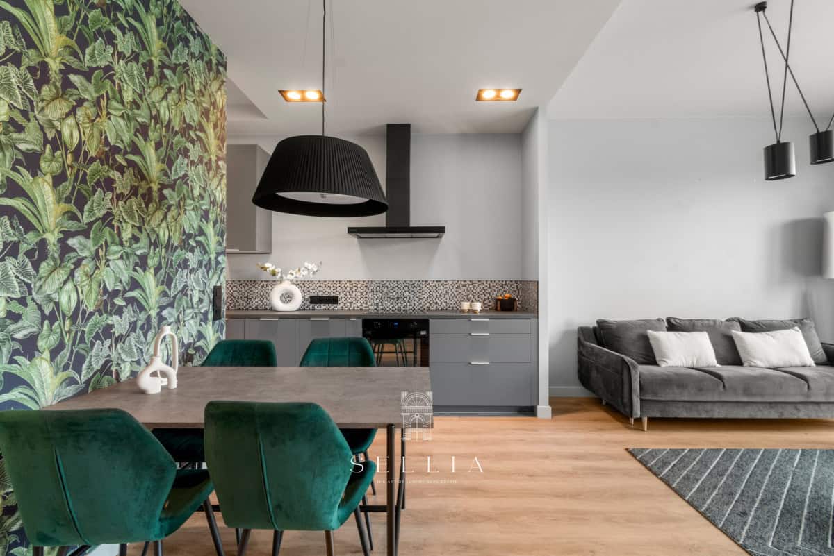Nowoczesny apartament z tarasem i eleganckim wnętrzem.